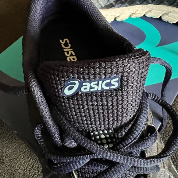 Asics Athletic Sneakers - Picture 3 of 6